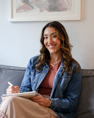 Photo of Rayna Deltuva, Counselor, MA, LGPC