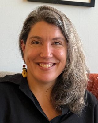 Photo of Julia Hutchinson, Clinical Social Work/Therapist, MSW, LICSW