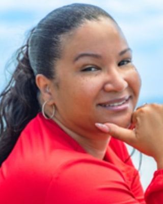 Photo of DeBree Robinson, Clinical Social Work/Therapist