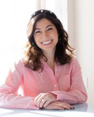 Photo of Claire Dodd, Psychologist, PsyD