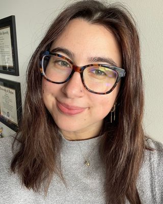 Photo of Sarah Presley, Clinical Social Work/Therapist, LISW