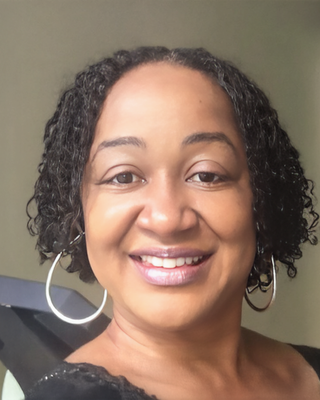 Photo of Wanda Samake, Psychiatric Nurse Practitioner, PMHNP