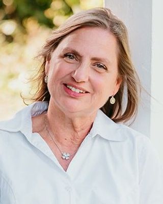 Photo of Erin Pallard, Clinical Social Work/Therapist, LICSW