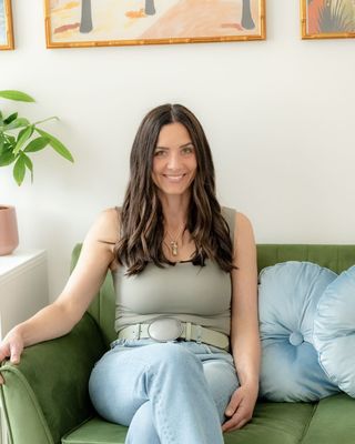 Photo of Lynn MacMaster, Psychiatric Nurse Practitioner, MSN, APRN, PMHNP