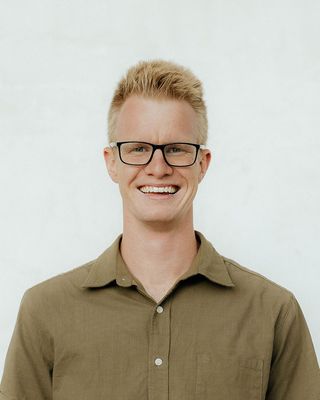 Photo of Jordan Beijes, Registered Psychotherapist (Qualifying), RP(Q)