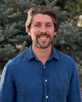 Photo of Eric Schainuck - Emotionally Focused Therapy - Eric Schainuck, Marriage and Family Therapist Candidate, MFTC