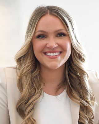 Photo of Angela Martello, Clinical Social Work/Therapist, LCSW