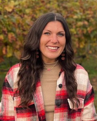 Photo of Abigail Shook, Lic Clinical Mental Health Counselor Associate, MA, LCMHCA