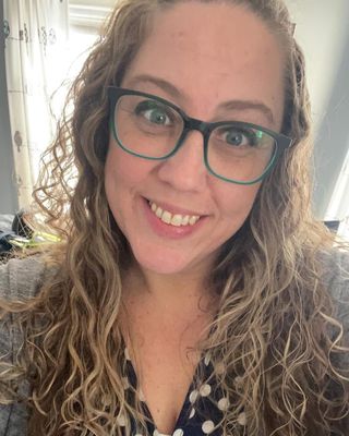 Photo of Janet Weix, Clinical Social Work/Therapist, MSW, APSW