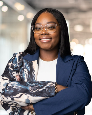 Photo of Ayna McLeod, Clinical Social Work/Therapist, LSW