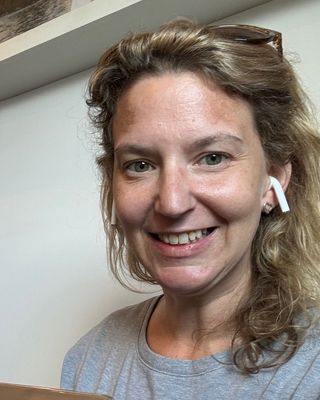 Photo of Dr. Julie Bolduc DeFilippo, Clinical Social Work/Therapist, PhD, MSW, LICSW