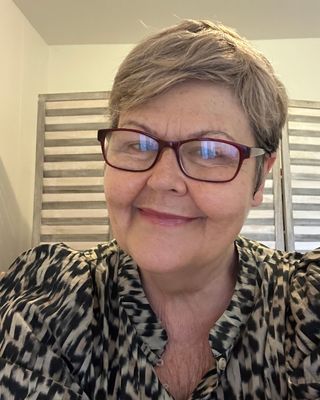 Photo of Careena Cook, Psychotherapist, ACA-L4