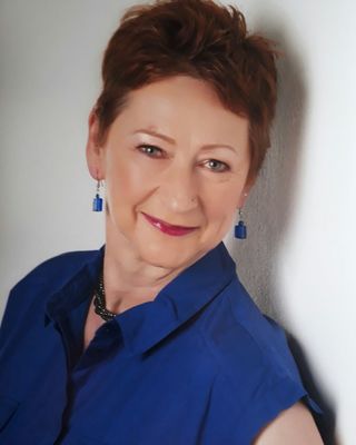 Photo of Carolyn J Powell, Psychotherapist in England