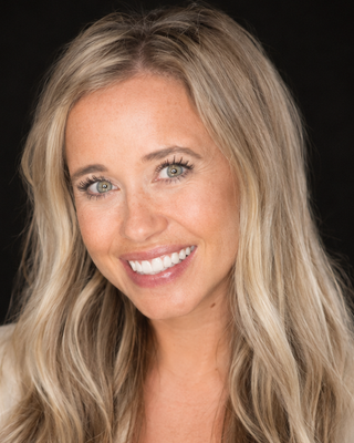 Photo of Kathryn Farrow, Psychiatric Nurse Practitioner, PMHNP