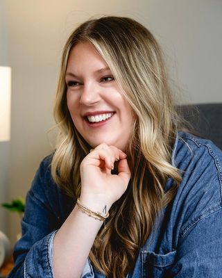 Photo of Emily Cinque, Licensed Professional Counselor, MS, LPC, CTP