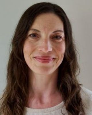 Photo of Hilary Duvauchelle, Psychiatric Nurse Practitioner, PMHNP-B, FNP-BC
