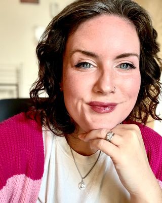 Photo of Ash Nicole Russell, Psychologist, PhD