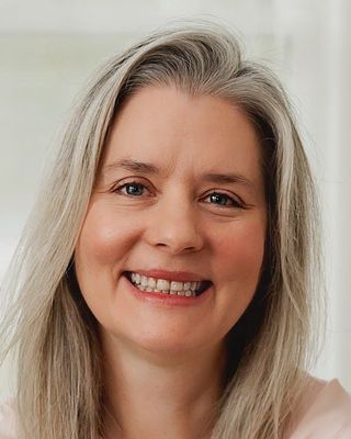 Photo of Sarah L Lahoski, Counselor, LPCC, ACHt, HHP, MA