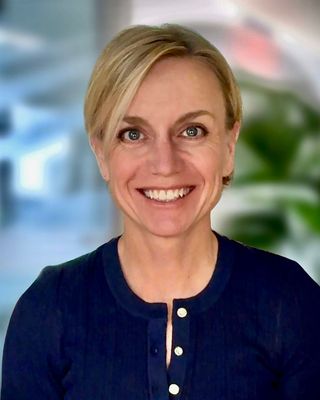 Photo of Sara Frohlich, Licensed Professional Clinical Counselor, LPCC