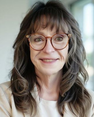 Photo of Kimberly Bakondi, Clinical Social Work/Therapist, LCSW