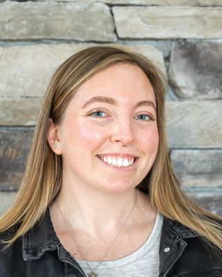 Photo of Emily Berriman - Emily Berriman | Trauma, Burnout & Neurodiversity, Registered Psychotherapist (Qualifying), RP(Q), Intern