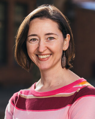 Photo of Deborah Miller-Froh, Marriage & Family Therapist in Campus Commons, Sacramento, CA