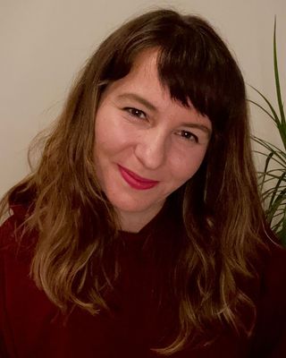 Photo of Adina Comorasu, Psychotherapist, MSc, BACP