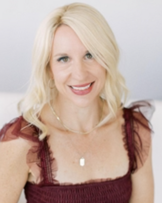 Photo of Nicole Woodman, Licensed Professional Counselor, LPC
