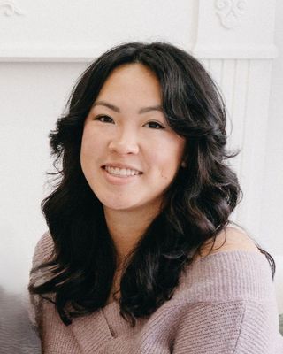 Photo of Elaine Park, Registered Psychotherapist, MDiv, RP