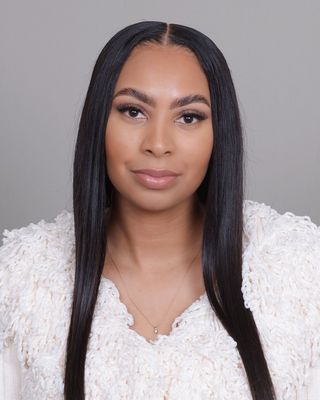 Photo of Dr. Nicolette Avery, Clinical Social Work/Therapist, DSW, LCSW