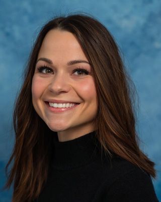 Photo of Dr. Taryne Knott, Clinical Social Work/Therapist, CATP, LCSW
