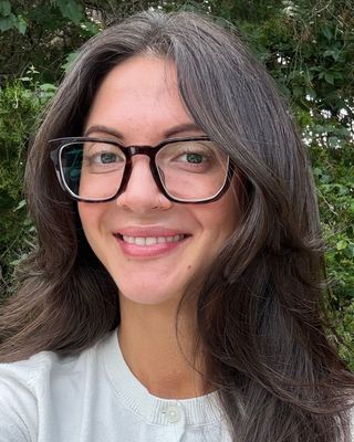 Photo of Kristin Adochio, Marriage & Family Therapist Associate