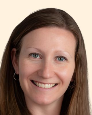 Photo of Laura Siarkowski, Clinical Social Work/Therapist, MSSA, LISW-S