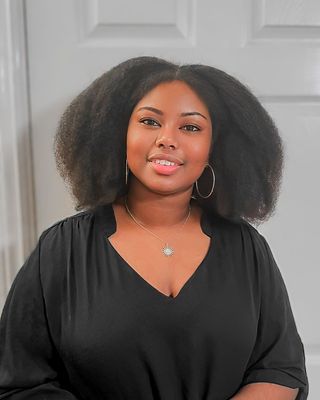 Photo of Teneille Pryce, MSW, LMSW