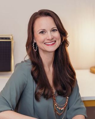 Photo of Marci Earp, Clinical Social Work/Therapist, LISW