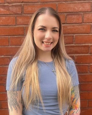 Photo of Brittany Hannan-Samsonowicz, Art Therapist, QMHP, CADC, ATR-P