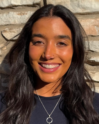 Photo of Carly Capulli, Marriage & Family Therapist Associate, LMFT-A