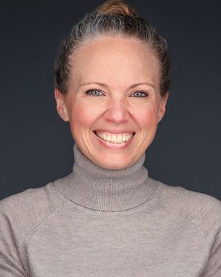 Photo of Dr. Emily Burris - Iron Psychology + Consulting, PhD, Psychologist