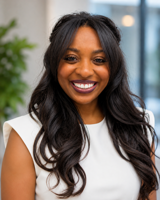 Photo of A'layah Matamoros, Psychiatric Nurse Practitioner, PHMNP