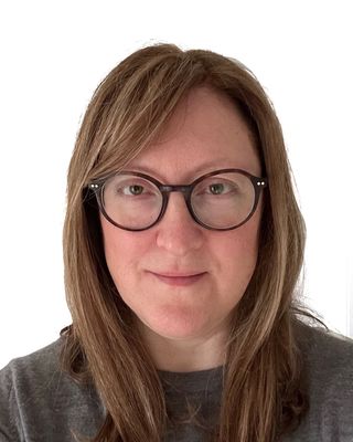 Photo of Lucinda Howell, Counsellor, HCPC-Art Therap.