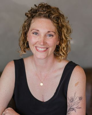 Photo of Lela Saffle, Clinical Social Work/Therapist, MA, LCSW