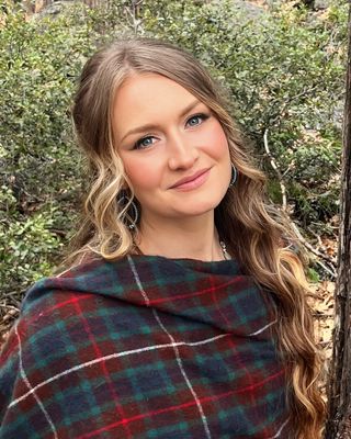Photo of Lezah Pope, Marriage & Family Therapist, LMFT