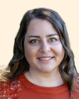 Photo of Nicole LaPorte, Psychiatric Nurse Practitioner, MSN, PMHNP