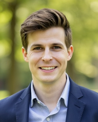 Photo of Jake Hollander, Clinical Social Work/Therapist, LMSW