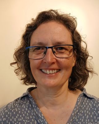 Photo of Alison Enright, UKCP Trainee, Psychotherapist