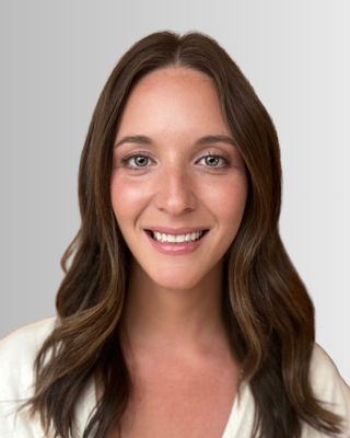 Photo of Kristen Wallace, Psychiatric Nurse Practitioner