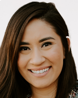 Photo of Lehuanani Perez, Marriage & Family Therapist, LMFT