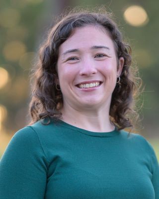Photo of Linh Blackney, Marriage & Family Therapist, LMFT