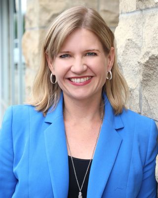 Photo of Dr. Laura Hambley Lovett, Psychologist in Calgary, AB