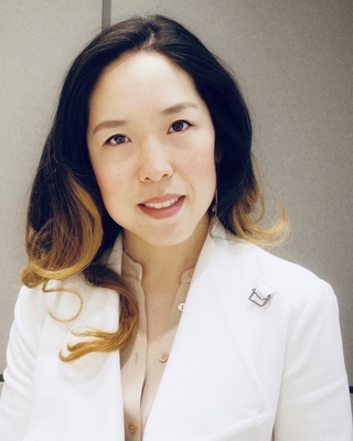 Photo of Linda Kim, Psychiatrist